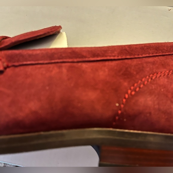 Men’s Chic Almond Toe Loafer - Picture 4 of 5